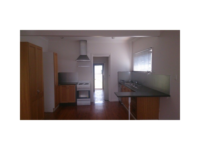 14 Kaylaur Crescent, Albion Park Rail NSW 2527