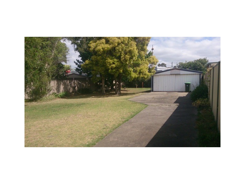 14 Kaylaur Crescent, Albion Park Rail NSW 2527