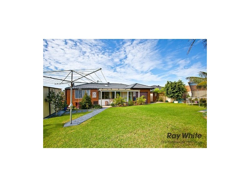 15B Landy Drive, Mount Warrigal NSW 2528