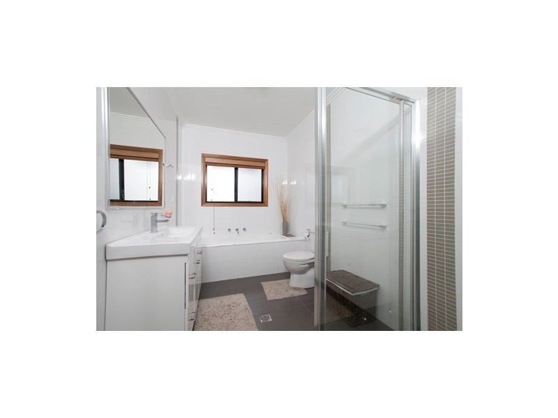 72 Brunderee Rd, Flinders NSW 2529