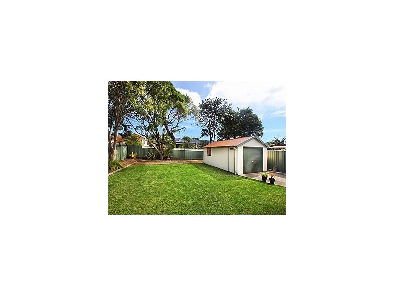 26 Blackbutt Way, Barrack Heights NSW 2528