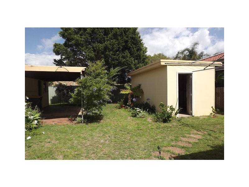 72 Ocean Street, Windang NSW 2528