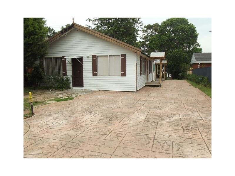 39 The Boulevarde, Oak Flats NSW 2529