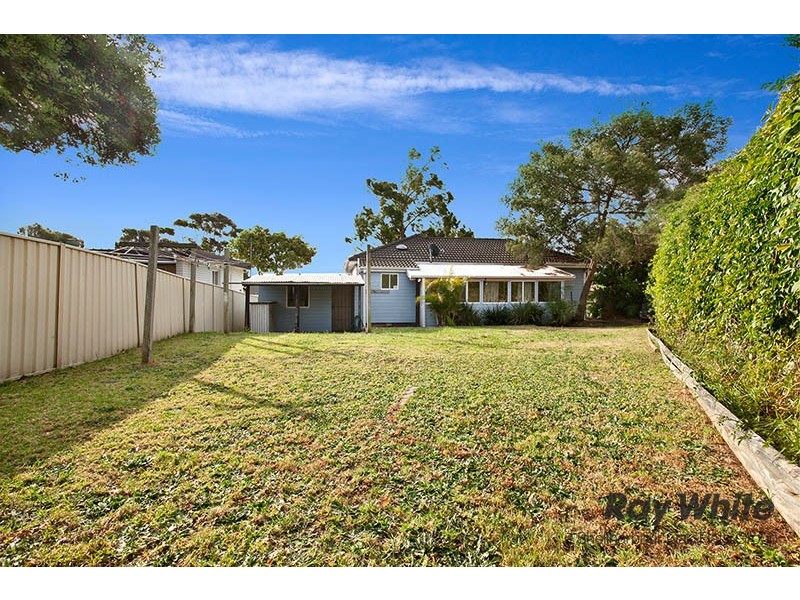 1 Paterson Place, Barrack Heights NSW 2528