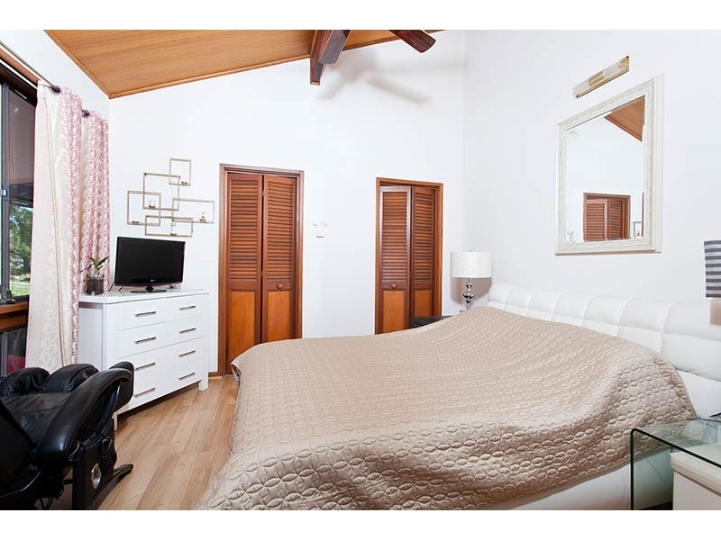 60 Porter Avenue, Mount Warrigal NSW 2528