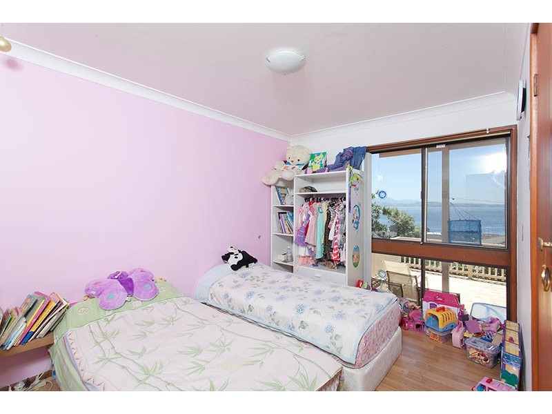 60 Porter Avenue, Mount Warrigal NSW 2528