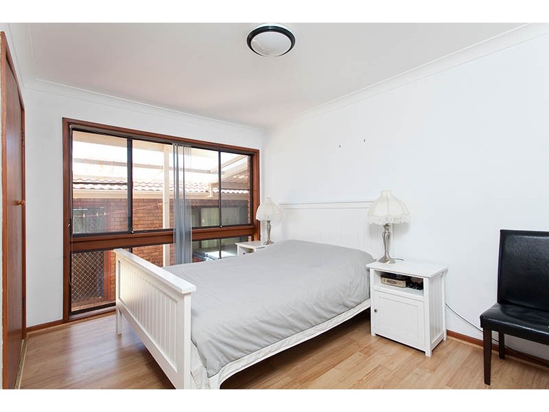 60 Porter Avenue, Mount Warrigal NSW 2528