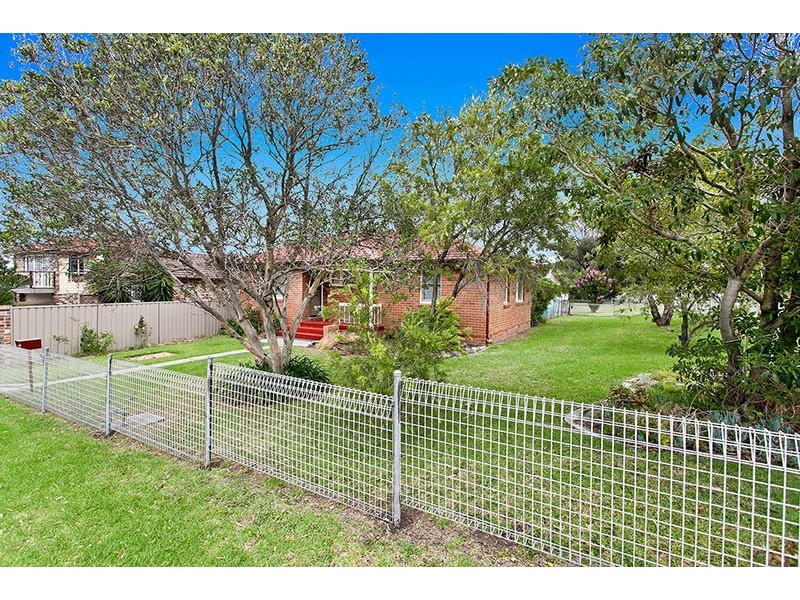 19 Sophia Street, Shellharbour NSW 2529