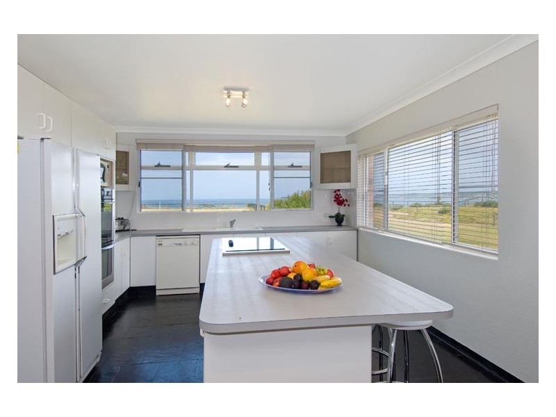 31 Junction Road, Barrack Point NSW 2528