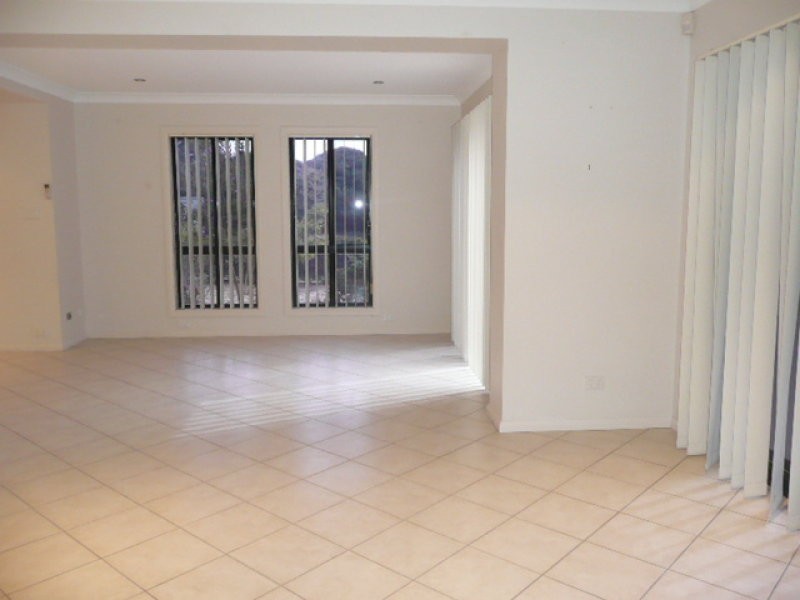 1/3 Lorikeet Place, Blackbutt NSW 2529