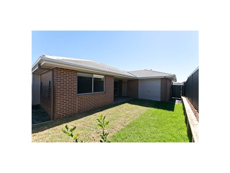 13 Seymour Road, Flinders NSW 2529