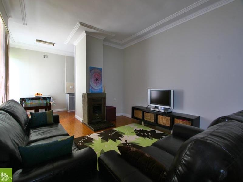 47 Veronica Street, Warilla NSW 2528