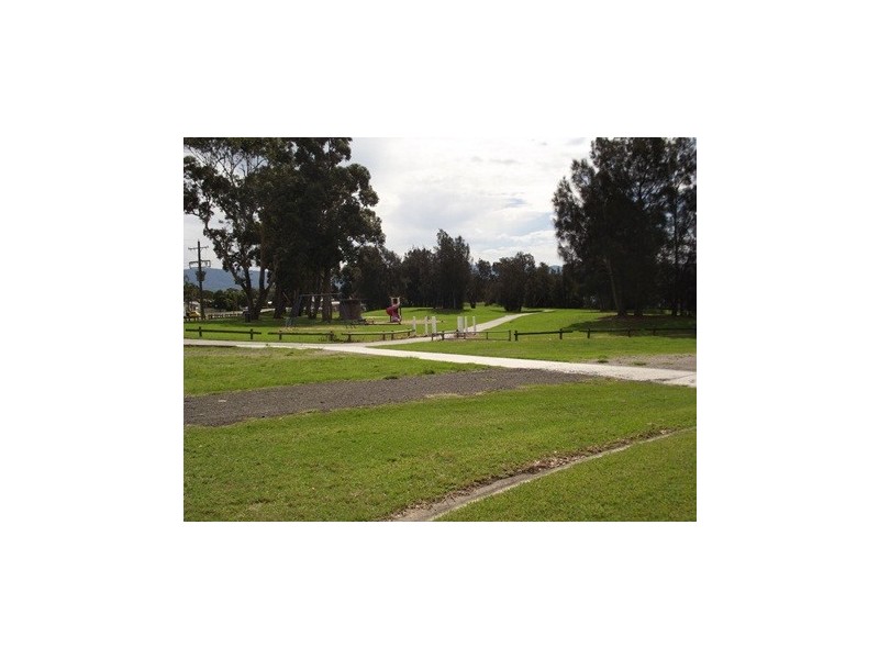 81 Koona Street, Albion Park Rail NSW 2527