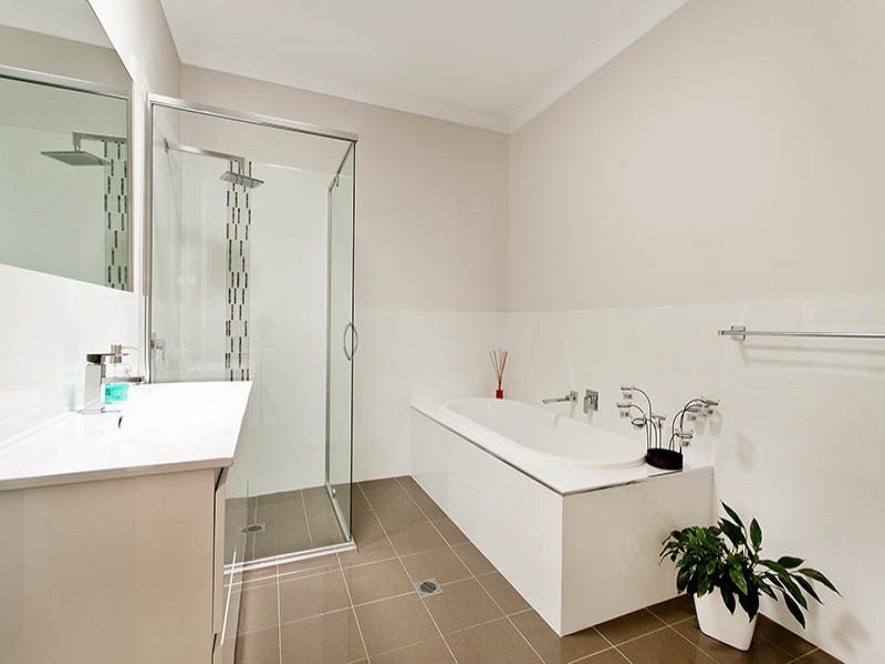 10 Beach Road, Shellharbour NSW 2529