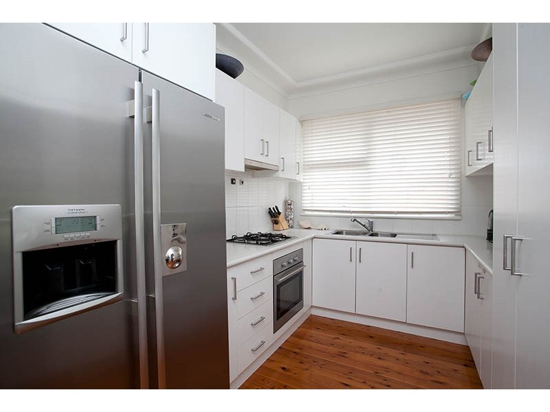 22 Leawarra Avenue, Warilla NSW 2528