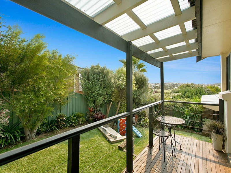 26 Eucumbene Avenue, Flinders NSW 2529