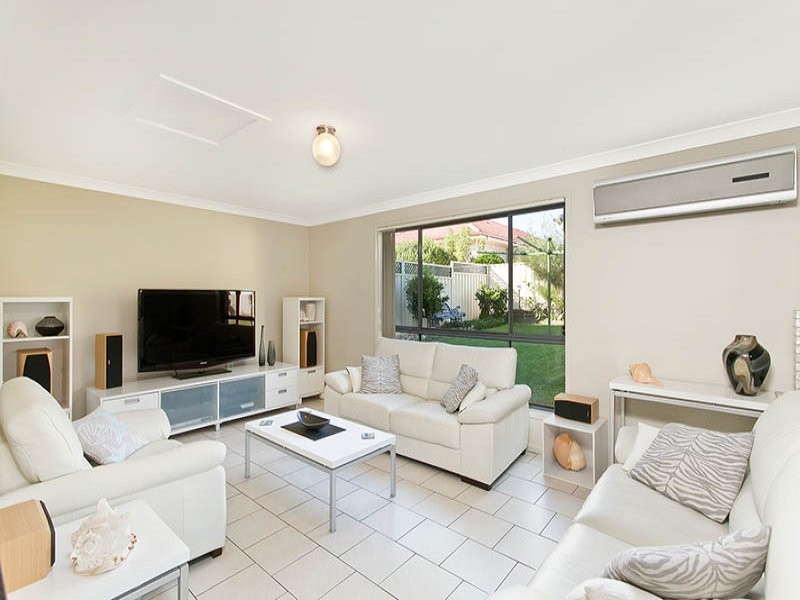 26 STRADBROKE AVENUE, Shell Cove NSW 2529