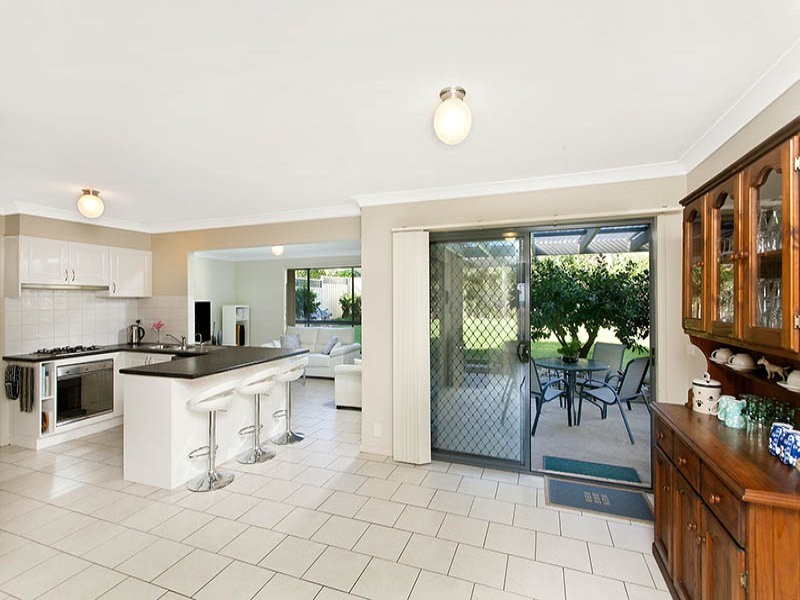 26 STRADBROKE AVENUE, Shell Cove NSW 2529