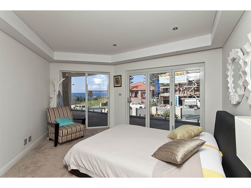 7/2 Surf Road, Shellharbour NSW 2529