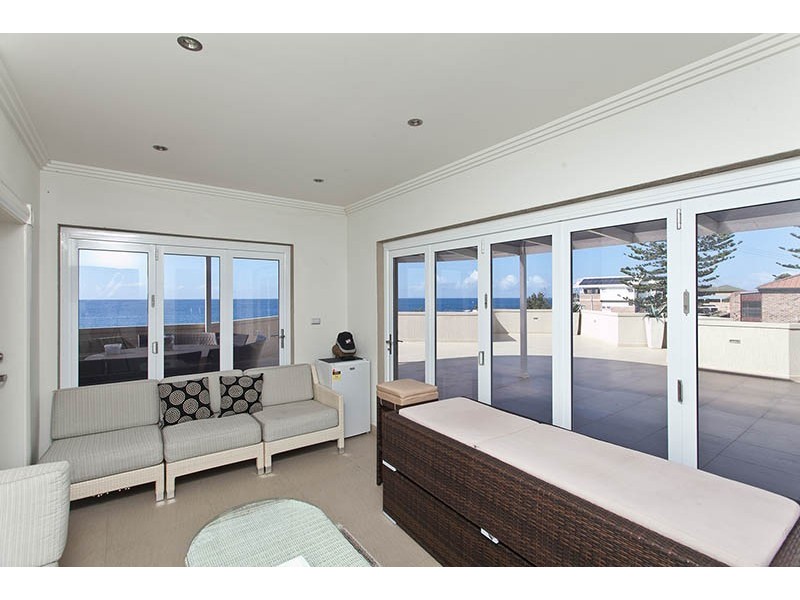 7/2 Surf Road, Shellharbour NSW 2529