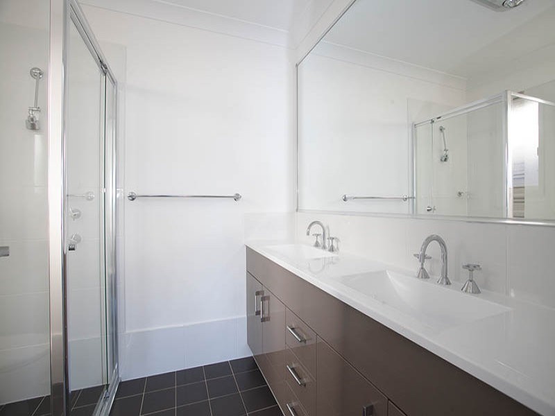 6 Shallows Drive, Shell Cove NSW 2529