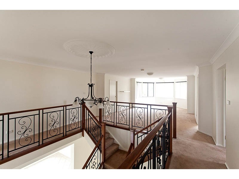 5 HOUTMAN AVENUE, Shell Cove NSW 2529