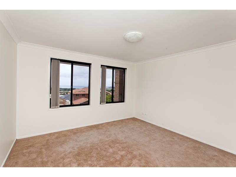 5 HOUTMAN AVENUE, Shell Cove NSW 2529