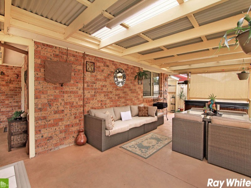 9 Ospery Place, Albion Park Rail NSW 2527