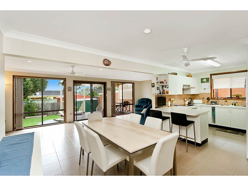 19 Konrads Road, Mount Warrigal NSW 2528