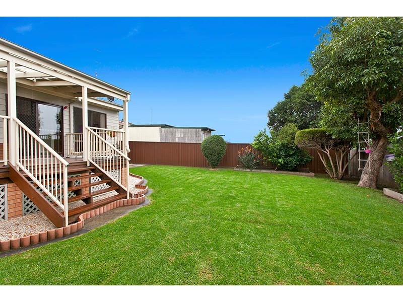 19 Konrads Road, Mount Warrigal NSW 2528