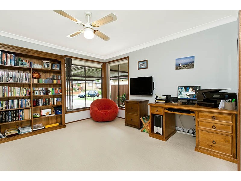 19 Konrads Road, Mount Warrigal NSW 2528