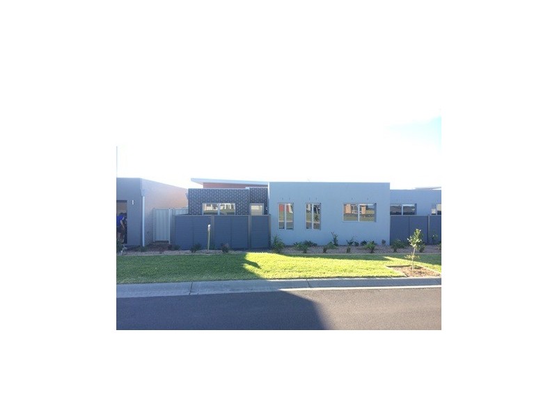 3/30 Coolum Parkway,, Shell Cove NSW 2529