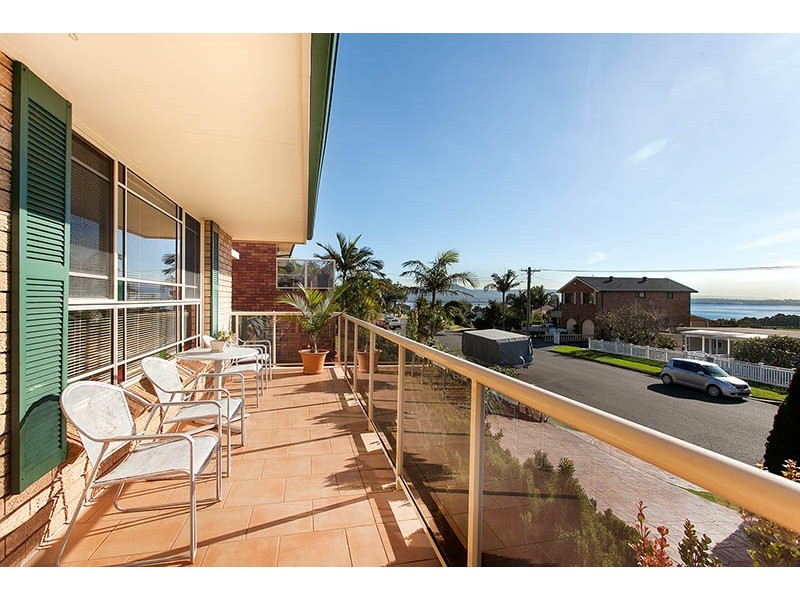 3 Porter Avenue, Mount Warrigal NSW 2528