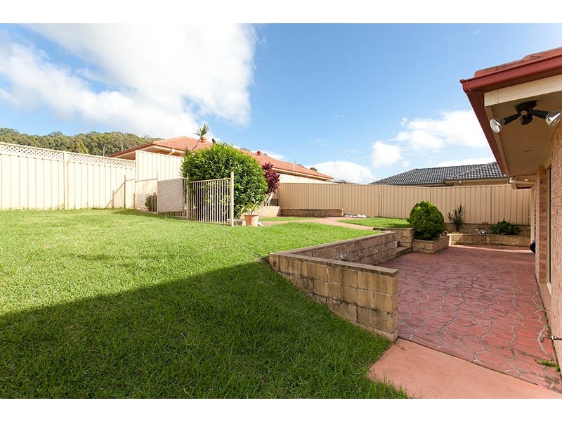 49 Campaspe Circuit, Albion Park NSW 2527
