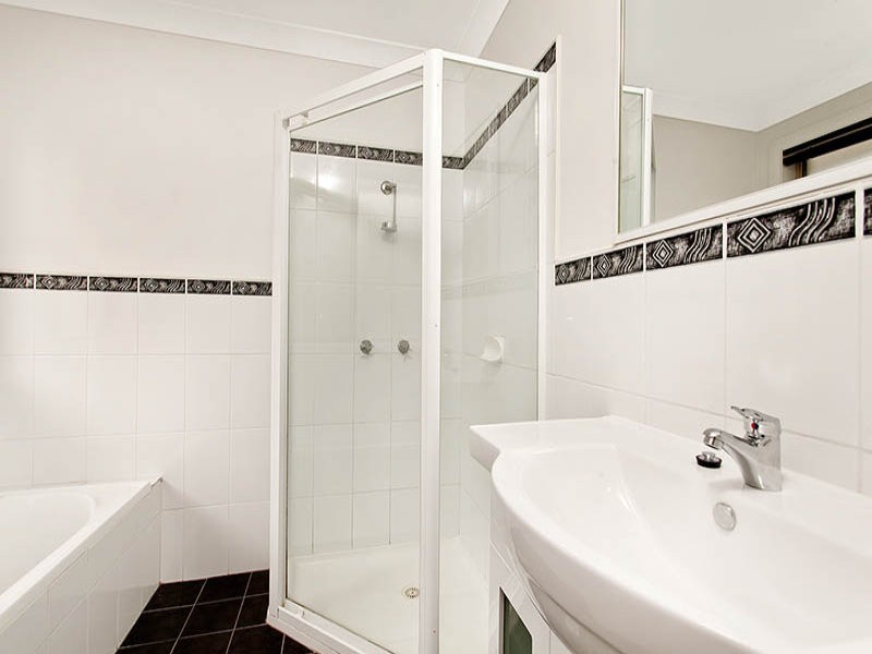 14 Beach Road, Shellharbour NSW 2529