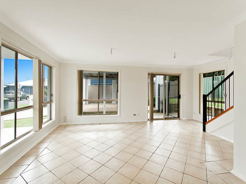 14 Beach Road, Shellharbour NSW 2529