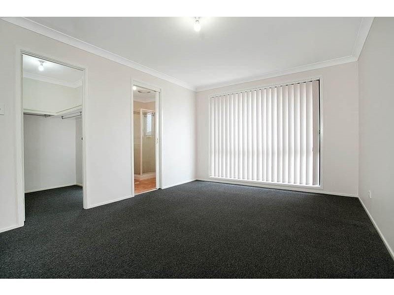 13 Monkhouse Parade, Shell Cove NSW 2529