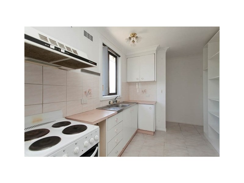 8 Wall Street, Warilla NSW 2528