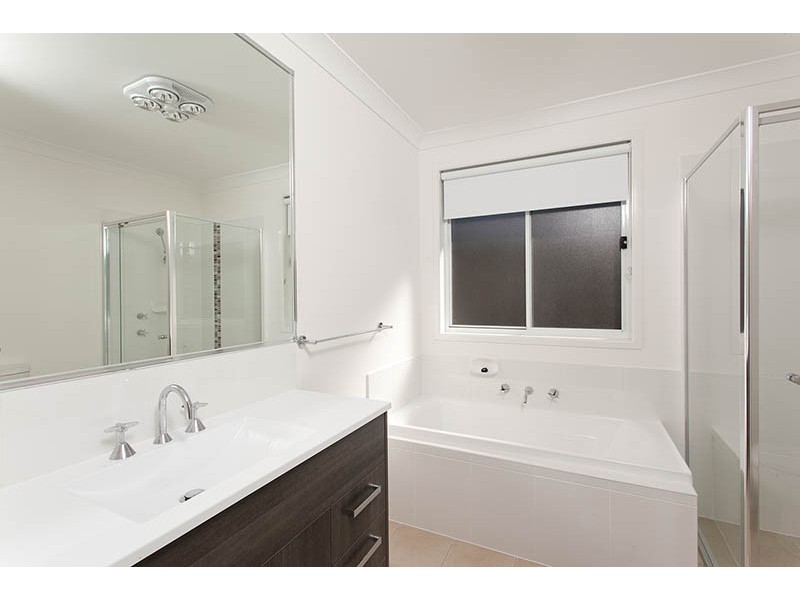 21 Sloop Avenue, Shell Cove NSW 2529