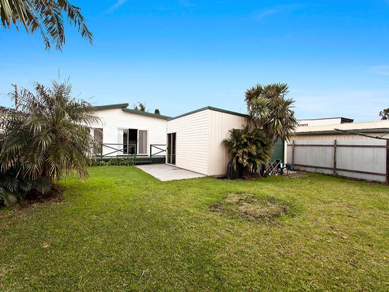 7 Stephanie Avenue, Warilla NSW 2528