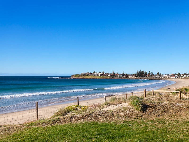 7 Stephanie Avenue, Warilla NSW 2528