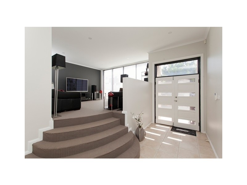 4 Gabo Crescent, Shell Cove NSW 2529