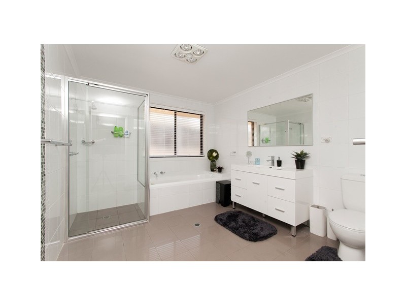 4 Gabo Crescent, Shell Cove NSW 2529