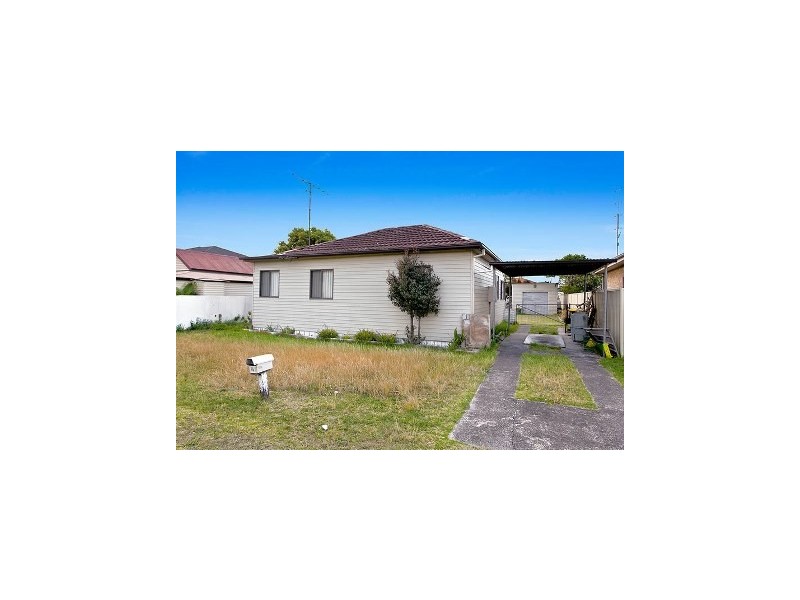 14 Addison Avenue, Lake Illawarra NSW 2528