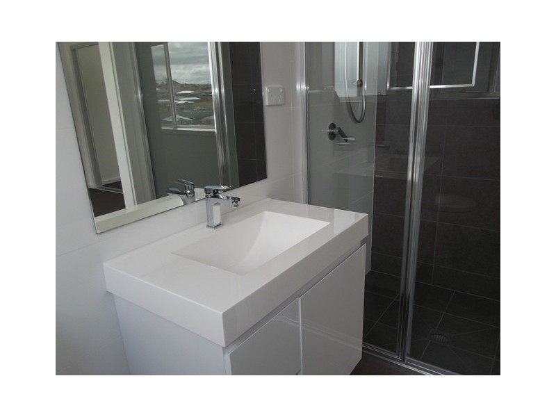 2A Fischer Road, Flinders NSW 2529