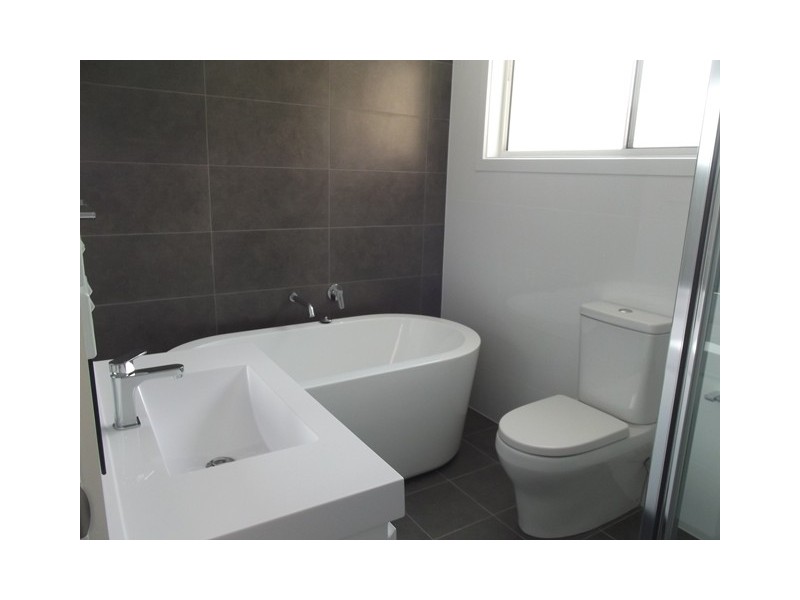 2A Fischer Road, Flinders NSW 2529