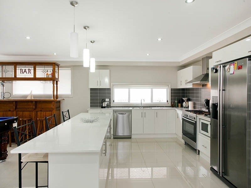 18 Brigantine Drive, Shell Cove NSW 2529