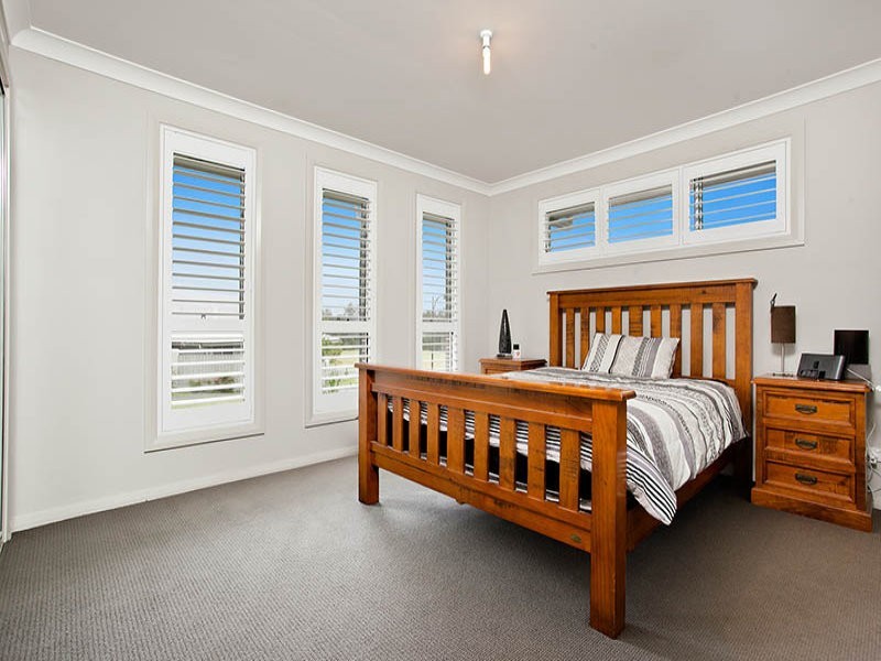 18 Brigantine Drive, Shell Cove NSW 2529