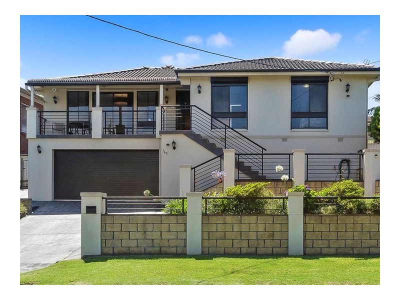 169 LANDY DRIVE, Mount Warrigal NSW 2528