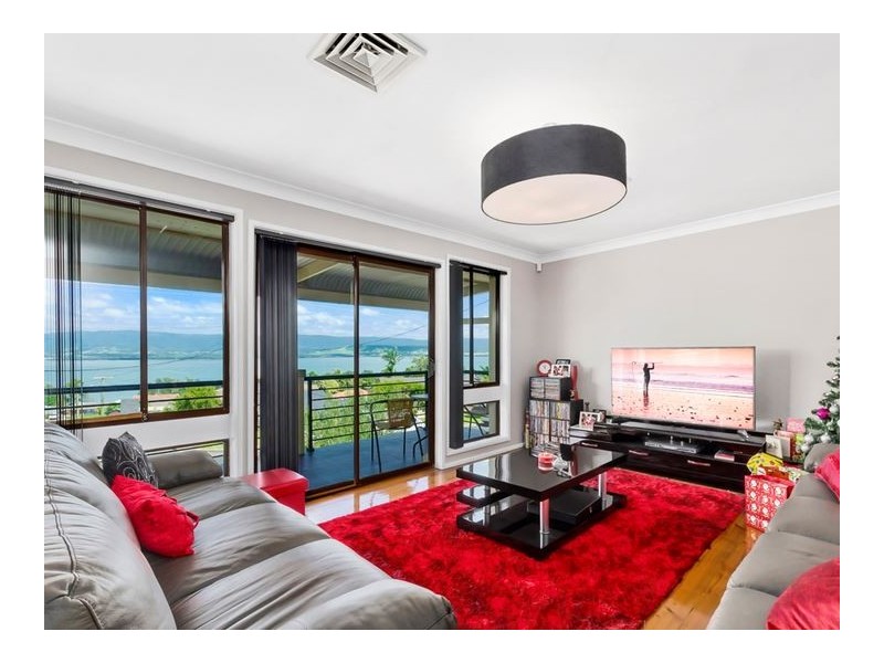 169 LANDY DRIVE, Mount Warrigal NSW 2528